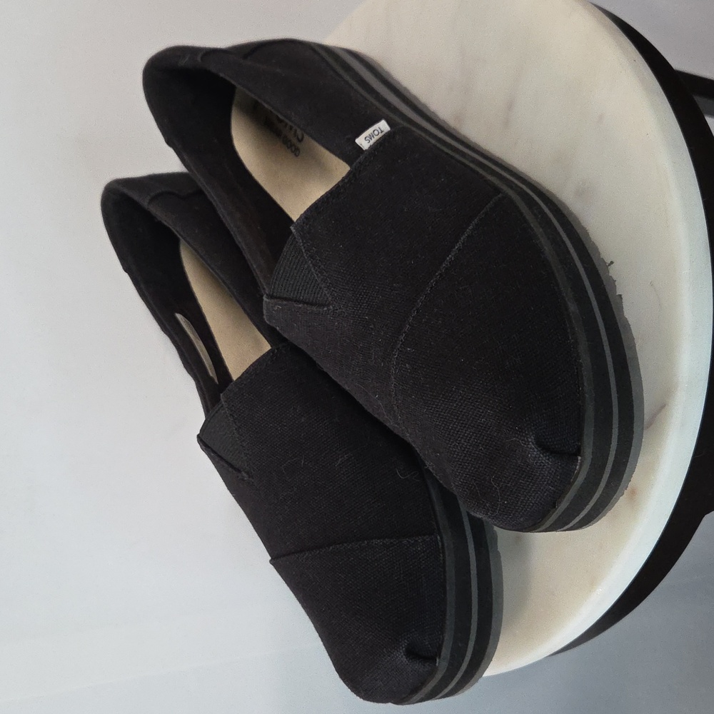 Toms Black Canvas Platform Slip-Ons Size 9W